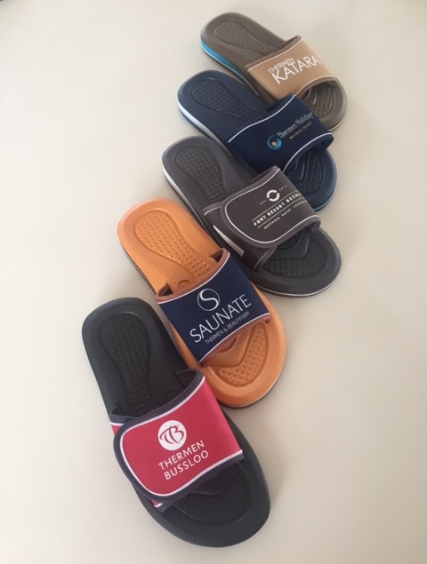 EVA bandslippers met opdruk